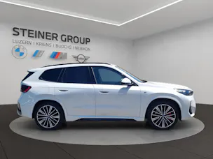 BMW iX1 xDrive 30 M Sport Pro