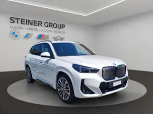BMW iX1 xDrive 30 M Sport Pro