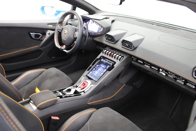 Lamborghini Huracan LP610-2 Spyder RWD