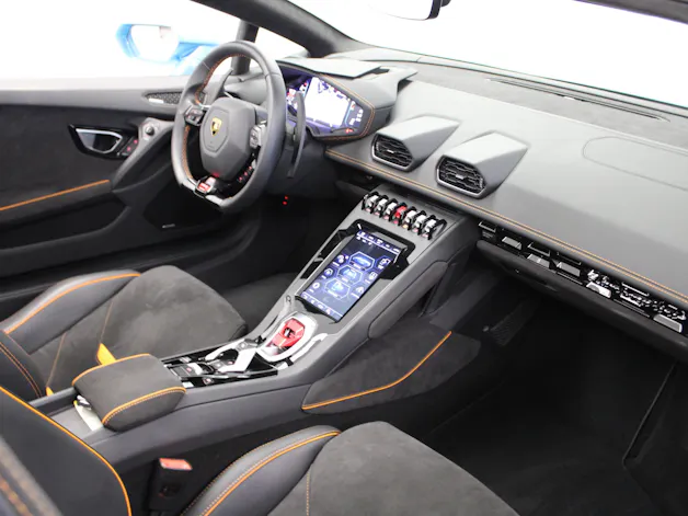Lamborghini Huracan LP610-2 Spyder RWD