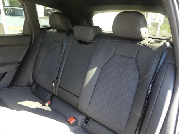 Audi Q6 e-tron quattro
