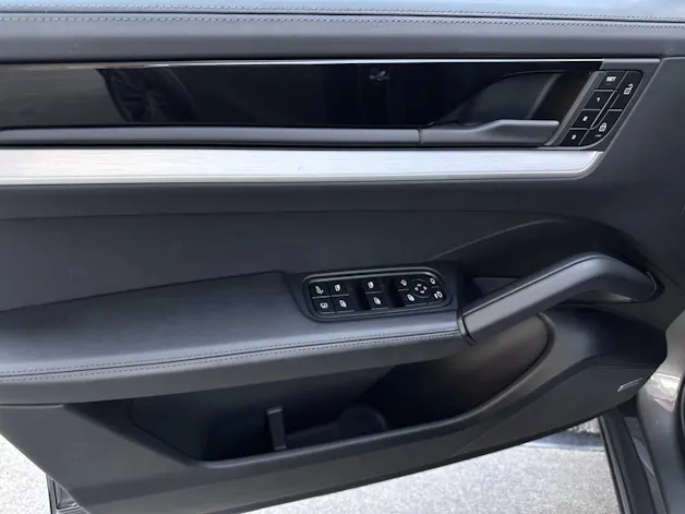 Porsche Cayenne E-Hybrid Coupé