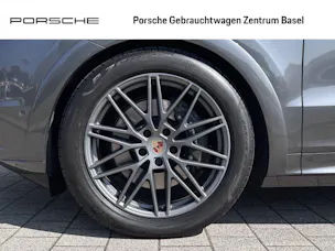 Porsche Cayenne E-Hybrid Coupé