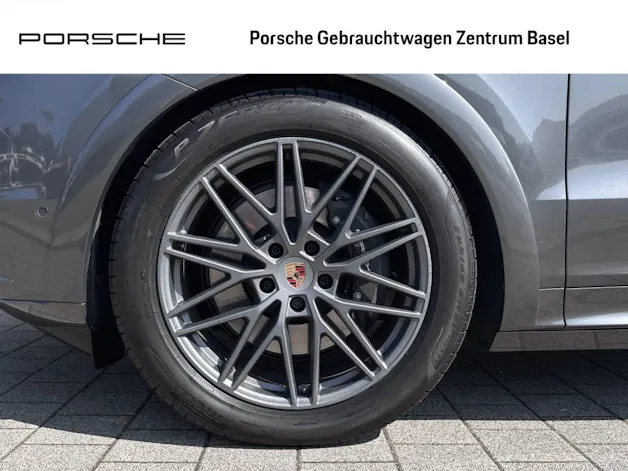 Porsche Cayenne E-Hybrid Coupé