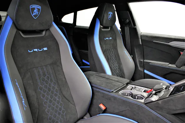 Lamborghini Urus Performante SCV12