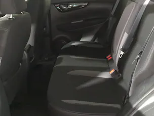 Nissan Qashqai 1.3 DIG-T Shiro DCT