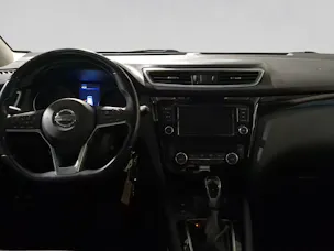 Nissan Qashqai 1.3 DIG-T Shiro DCT