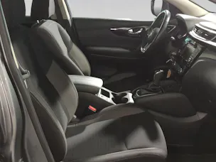 Nissan Qashqai 1.3 DIG-T Shiro DCT