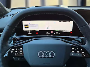Audi Q3 SUV 110 kW TFSI S tronic Mythosschwarz Metallic