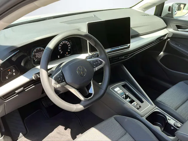 VW Golf VIII 1.5 eTSI Value DSG