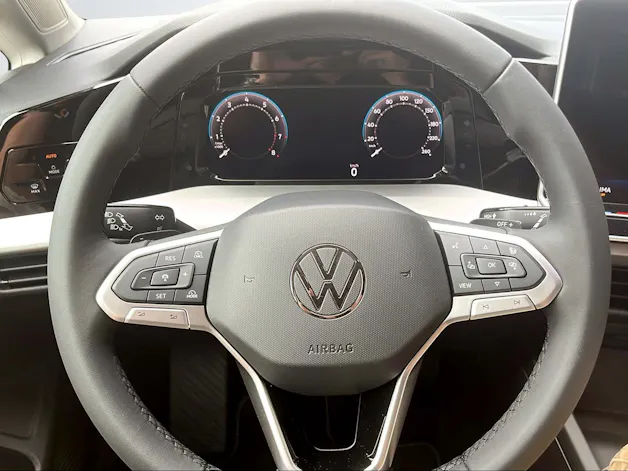 VW Golf VIII 1.5 eTSI Value DSG