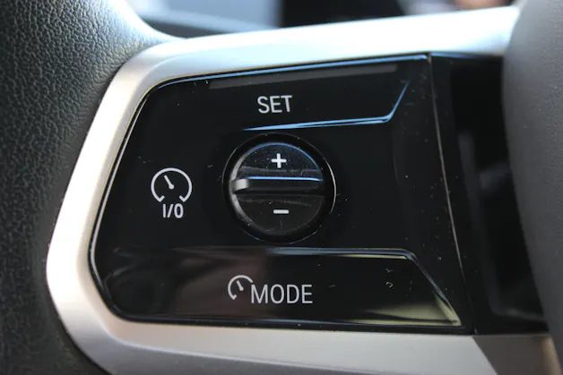 BMW iX xDrive50 *0.9%-LEASINGAKTION*
