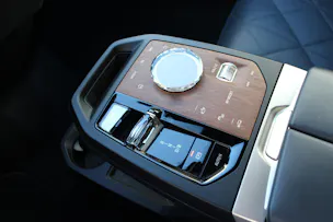 BMW iX xDrive50 *0.9%-LEASINGAKTION*