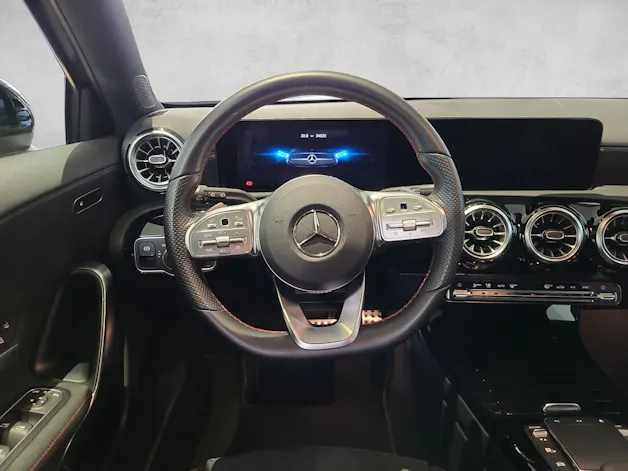 Mercedes-Benz A-CLASS W177 A 250 AMG Line 4