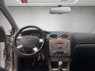 Ford Focus 2.0i Carving