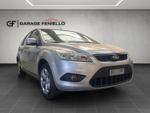 Ford Focus 2.0i Carving