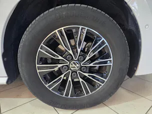 VW Multivan 2.0 TDI DSG Lang