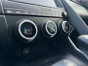 Jaguar E-Pace 2.0d D180 AWD Automatik