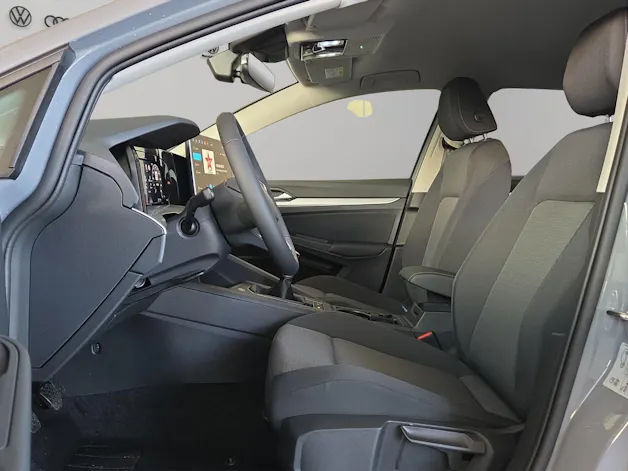 VW Golf 1.5 TSI Basis