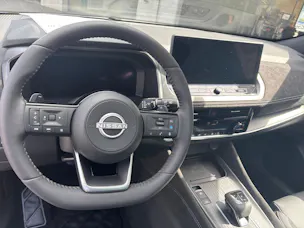 NISSAN Qashqai 1.3 DIG-T MHEV Tekna+ Xtronic 4x4
