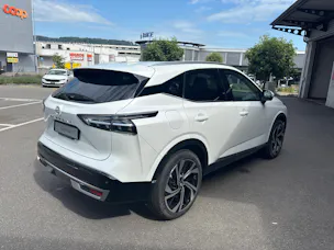 NISSAN Qashqai 1.3 DIG-T MHEV Tekna+ Xtronic 4x4