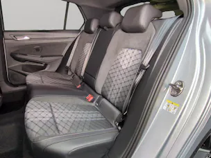 VW Golf 2.0 TSI R-Line DSG 4 Motion