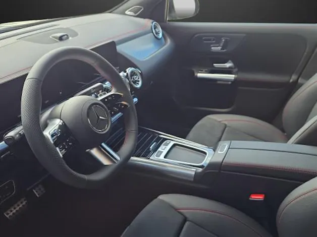 Mercedes-Benz EQA 300 4M Excellence