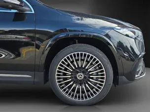 Mercedes-Benz EQA 300 4M Excellence
