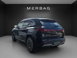 Mercedes-Benz EQA 300 4M Excellence