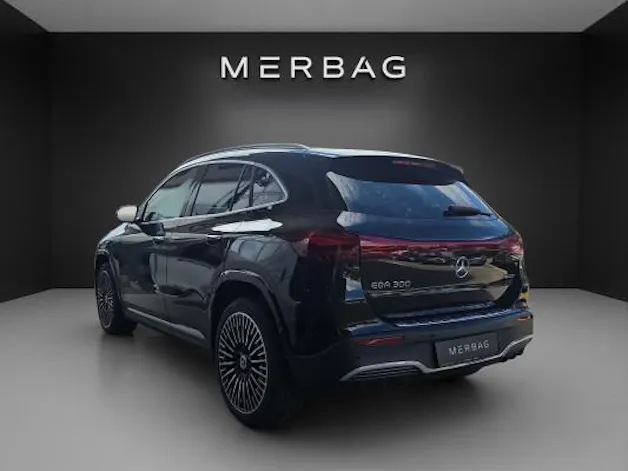 Mercedes-Benz EQA 300 4M Excellence
