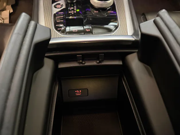 BMW X6 M50i Steptronic
