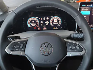 VW Golf 1.5 TSI Basis