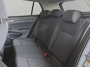 VW Golf 1.5 TSI Basis