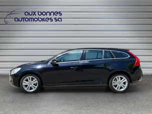 Volvo V60 D5 AWD Summum Geartronic