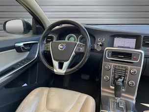 Volvo V60 D5 AWD Summum Geartronic