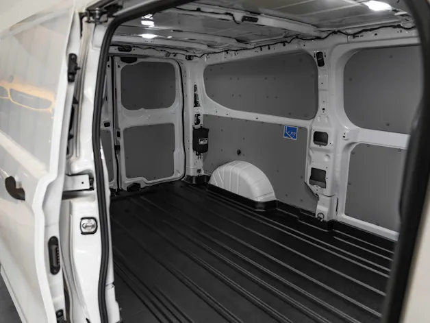 Ford E-Transit C Van 340 L2 Trend 3500KG ANHÄNGELAST
