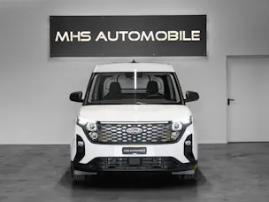 Ford E-Transit Courier Van Trend