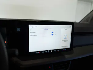 Ford E-Transit Courier Van Trend