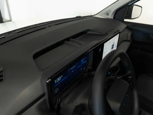 Ford E-Transit Courier Van Trend