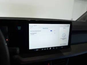 Ford E-Transit Courier Van Trend