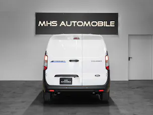 Ford E-Transit Courier Van Trend
