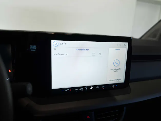 Ford E-Transit Courier Van Trend
