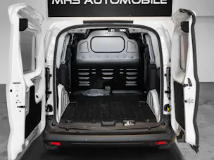 Ford E-Transit Courier Van Trend