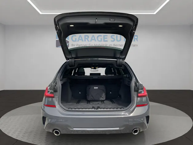BMW 320d xDrive SAG Touring