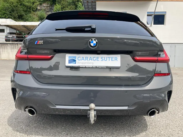 BMW 320d xDrive SAG Touring