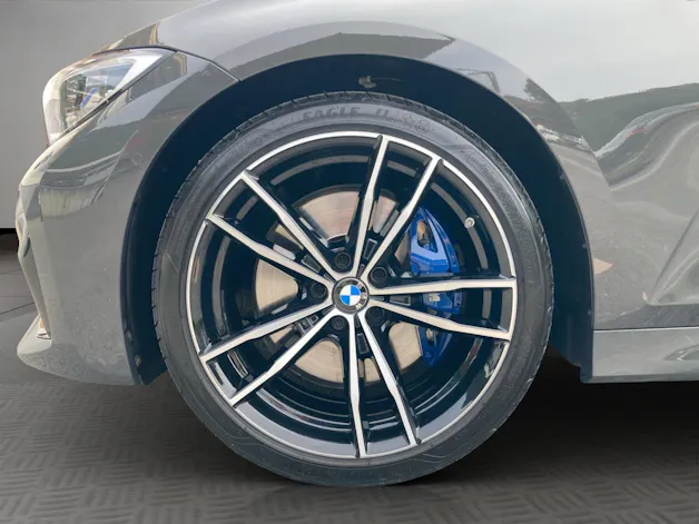 BMW 320d xDrive SAG Touring