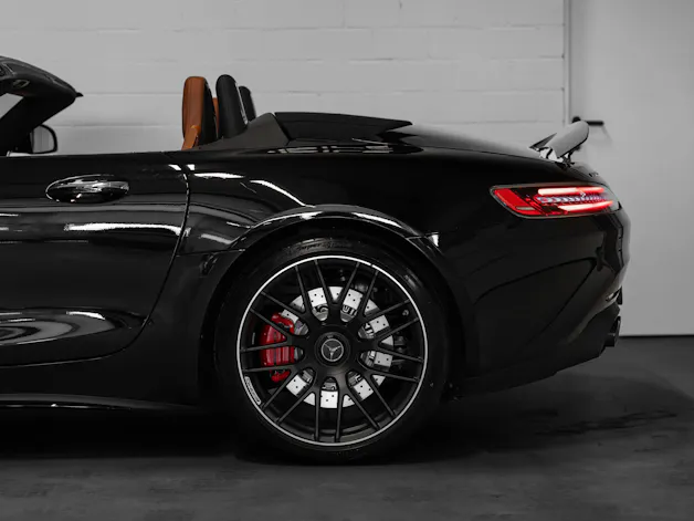 Mercedes-Benz AMG GT Roadster