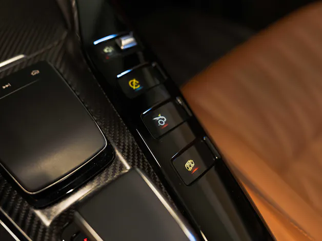 Mercedes-Benz AMG GT Roadster