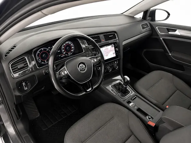VW Golf 2.0 TDI Comfortline 4Motion R-Line