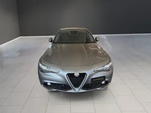 Alfa Romeo Giulia 2.2 JTDM Business Automatic Q4